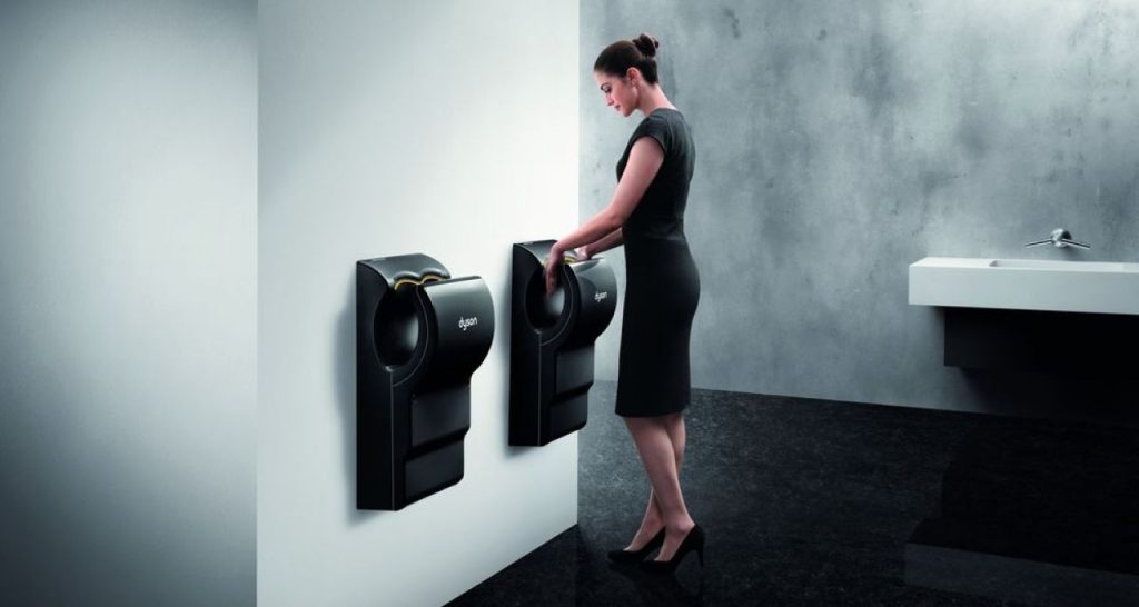 Безопасное использование электросушилок для рук