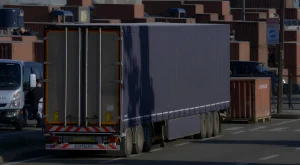 Шторно-бортовые полуприцепы б/у: габариты 13,6 м, объём 92–110 куб.м, европлатформа, растаможка и лизинг